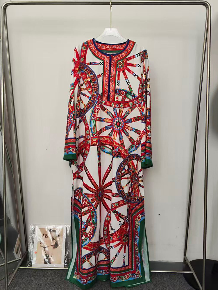 Winter Clothing H&M - Tasarımcı Retro Geometrik Desenli Elbise 2026