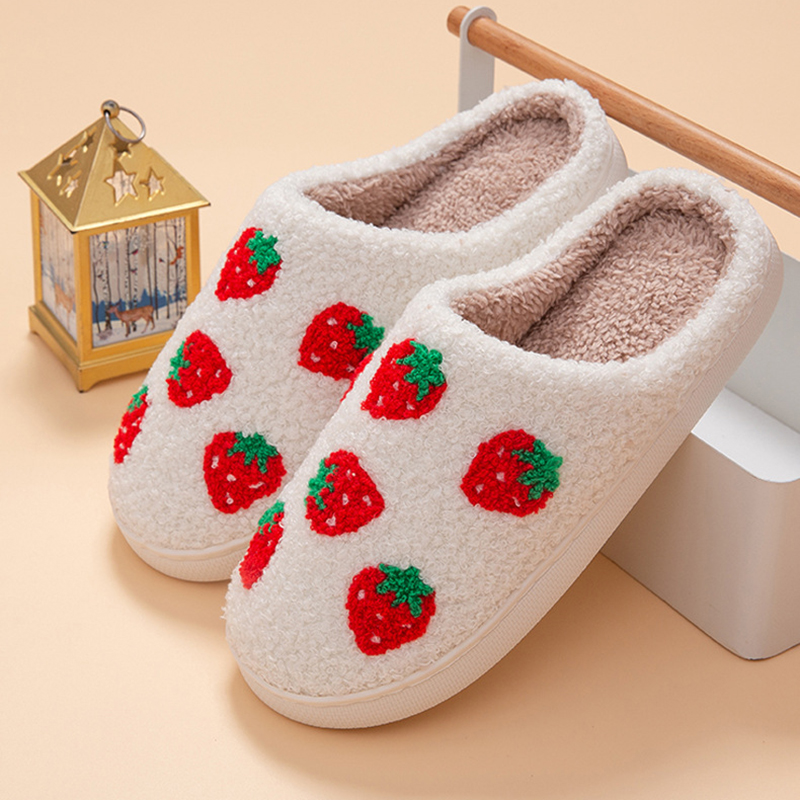 Çilek Kadın Terlikleri Ev Tipi - Winter Clothing Material incelemesi ve fiyatı